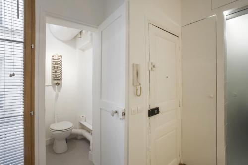 Studio Beaune — 4-Star Luxury Hotel in Paris, France