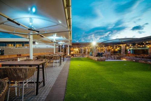 Barrack Point Holidays — Shellharbour