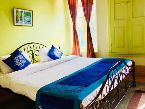 Shovashray Guest House