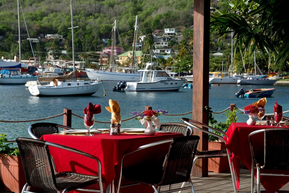 Frangipani Hotel in Port Elizabeth, Saint Vincent and the Grenadines