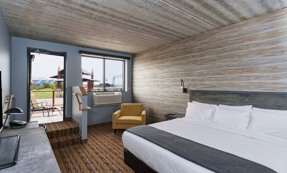 Pier B Resort - photo 4