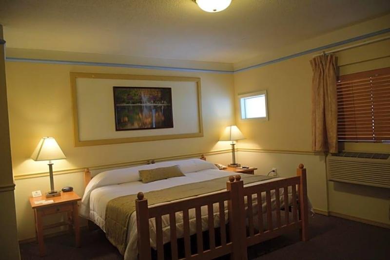Wonder Valley Ranch Resort - photo 23