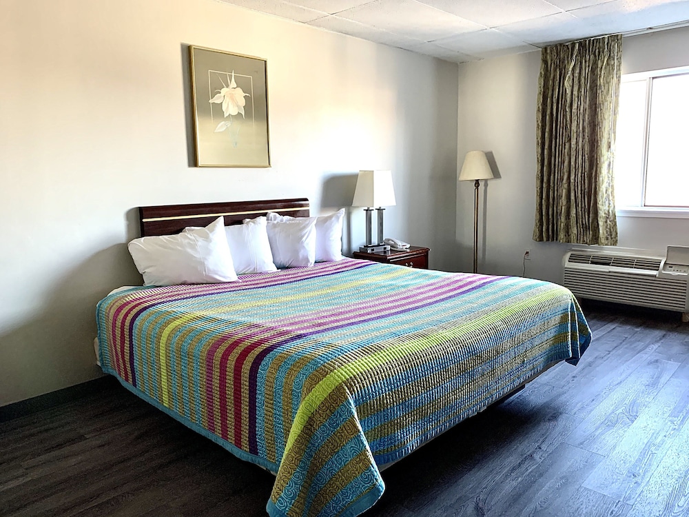 Tappan Zee Hotel - photo 15