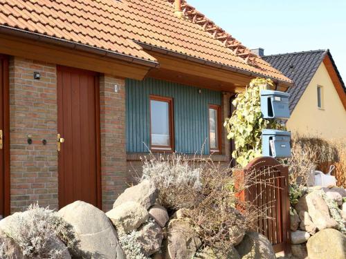 Exkl FH Aquamarin mit Kamin 250 m zum Strand — hotel in Boergerende-Rethwisch