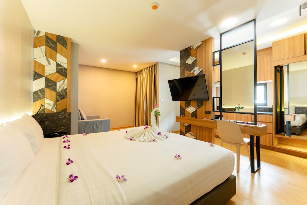 Sky Wave Patong in Patong, Thailand