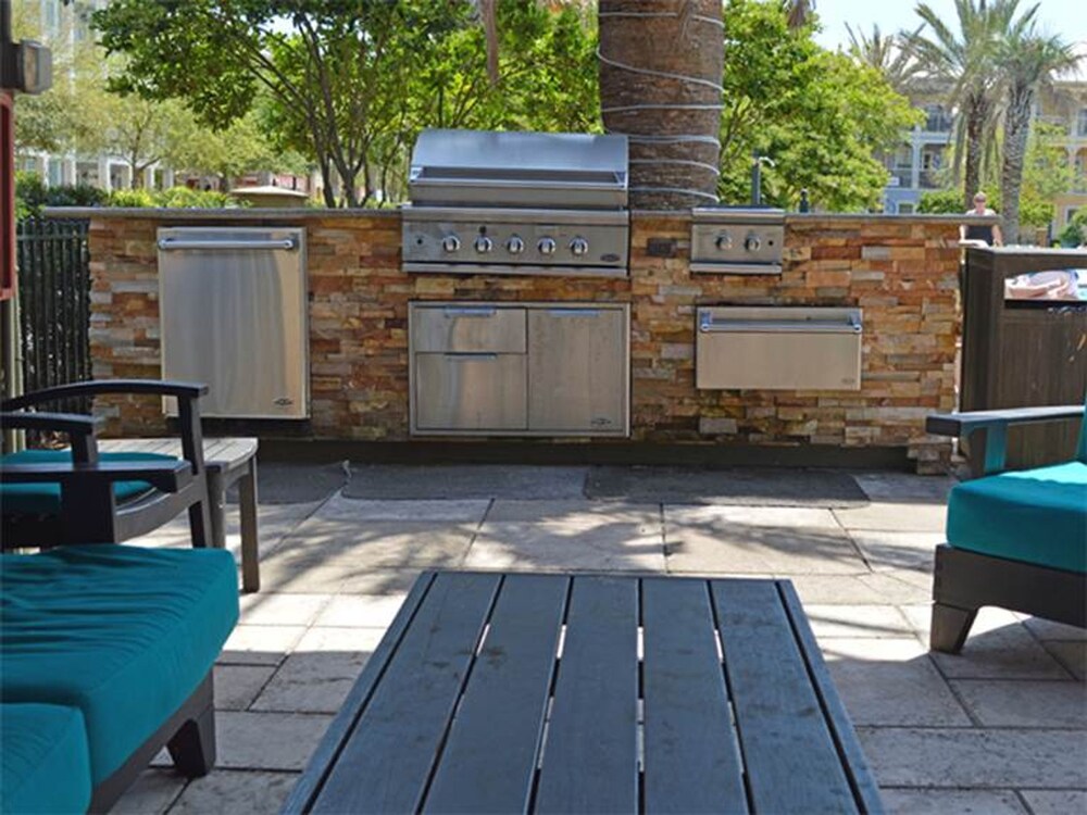 Crystal Plantation - last minute hotel in Destin