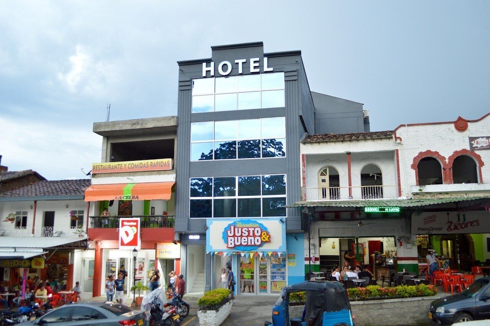 Hotel Azul Sopetran — hotel in Sopetran