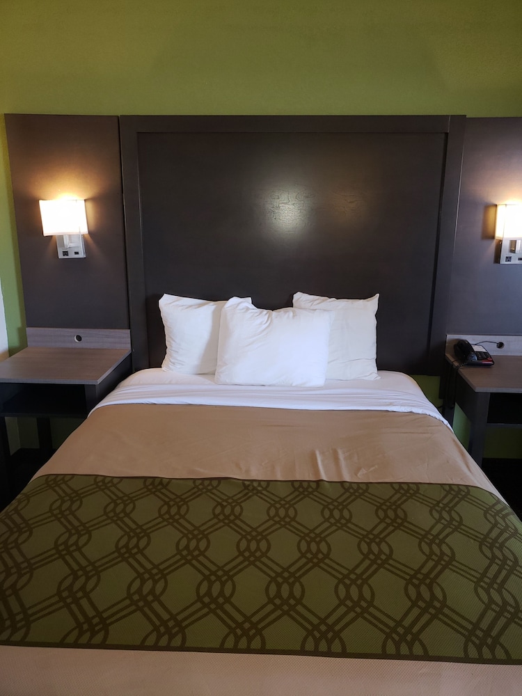 Econo Lodge Elizabeth City - photo 11