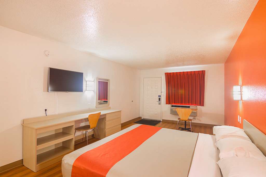 Motel 6 Lawton OK - photo 20