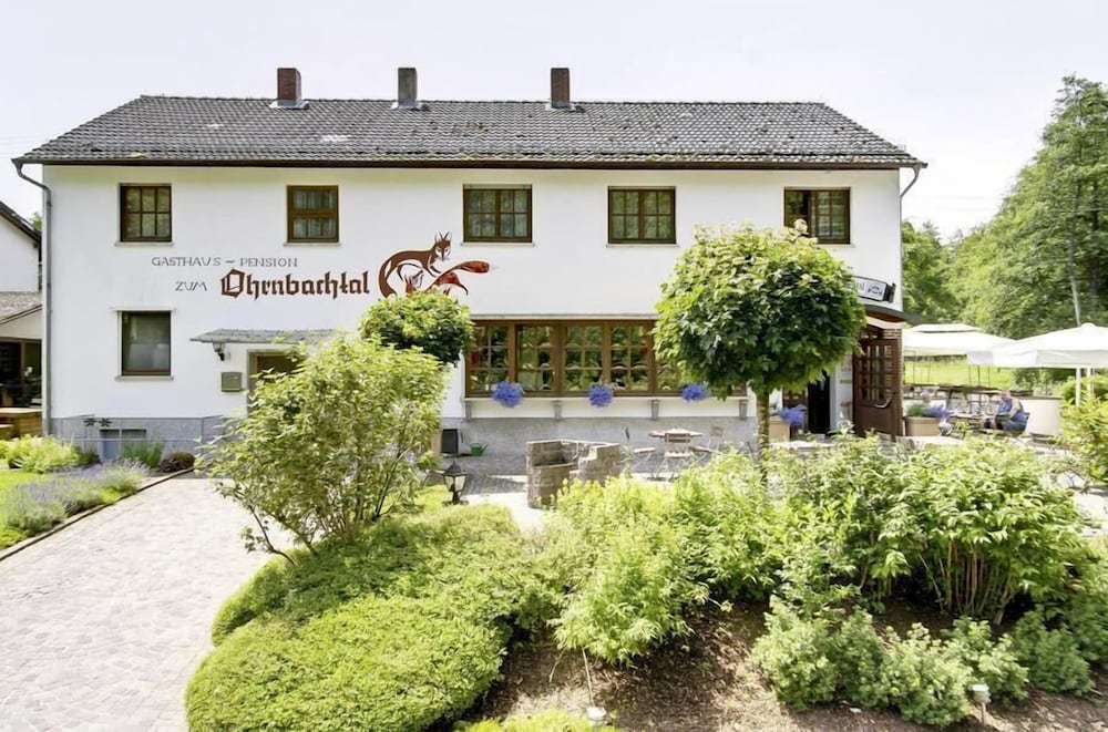Gasthof & Landhotel Ohrnbachtal pet-friendly hotel Weilbach