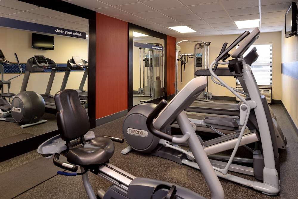 Hampton Inn Henderson - photo 27