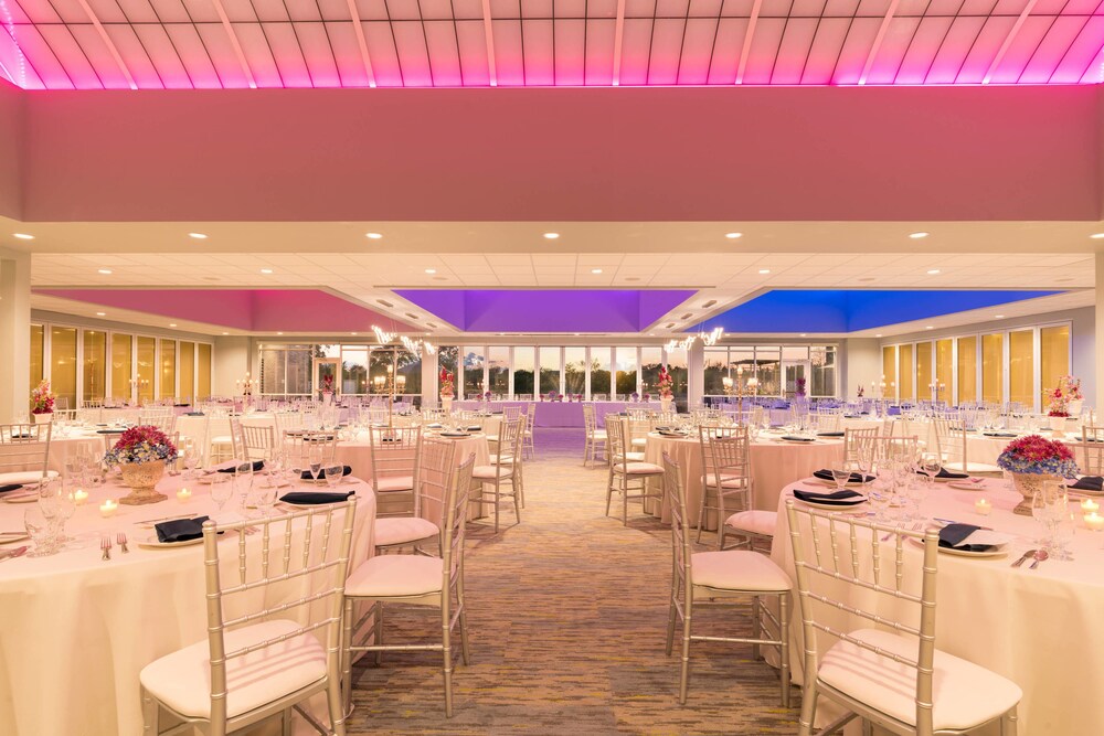 Fairfield Inn & Suites by Marriott Chicago Schaumburg - photo 32