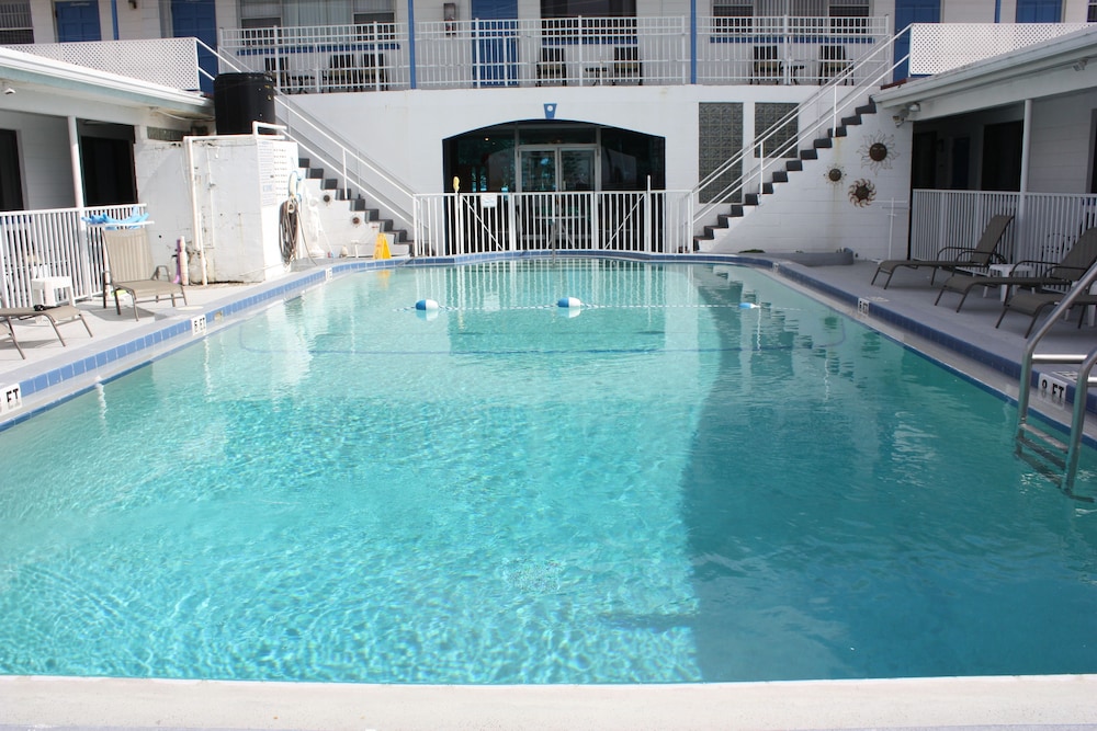 iBeach Resort - photo 44