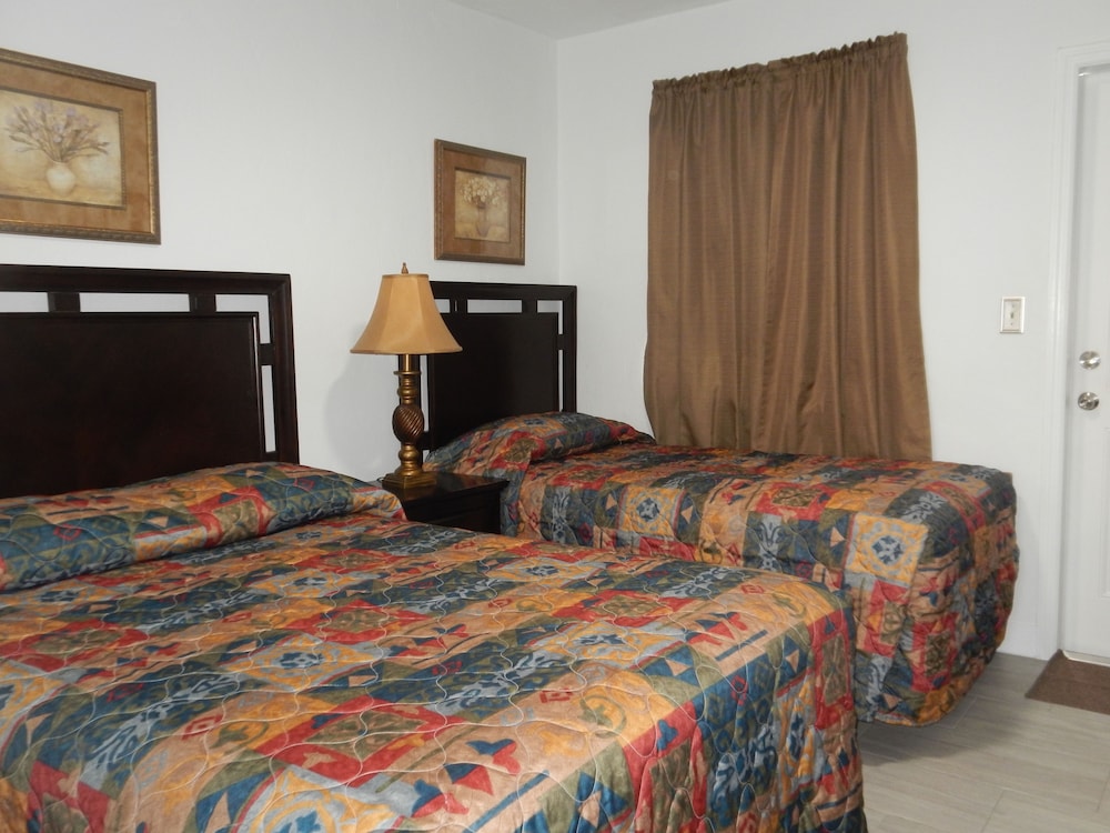 Shell Motel - photo 23