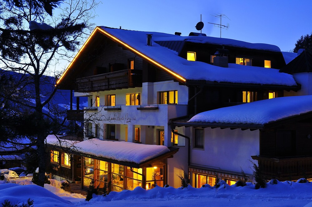 Hotel Monte Paraccia