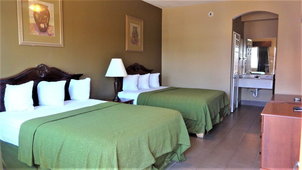 La Copa Inn McAllen - photo 11