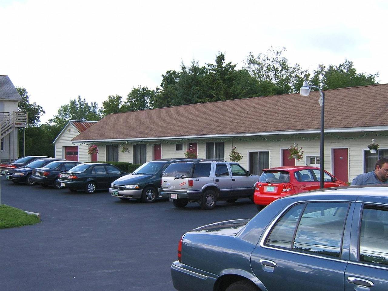 Highlander Motel - photo 4