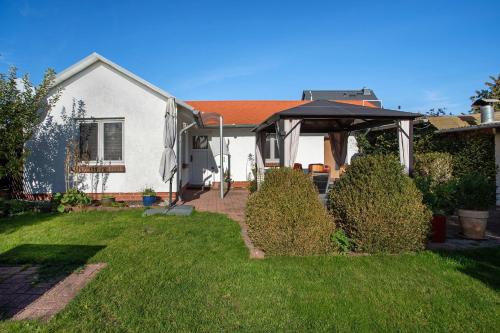Ferienbungalow Meerjungfrau im Seebad Ueckermünde in Ueckermuende, Germany