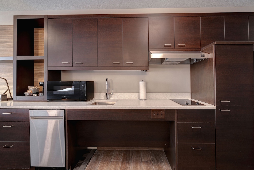 TownePlace Suites by Marriott Monroe - photo 20