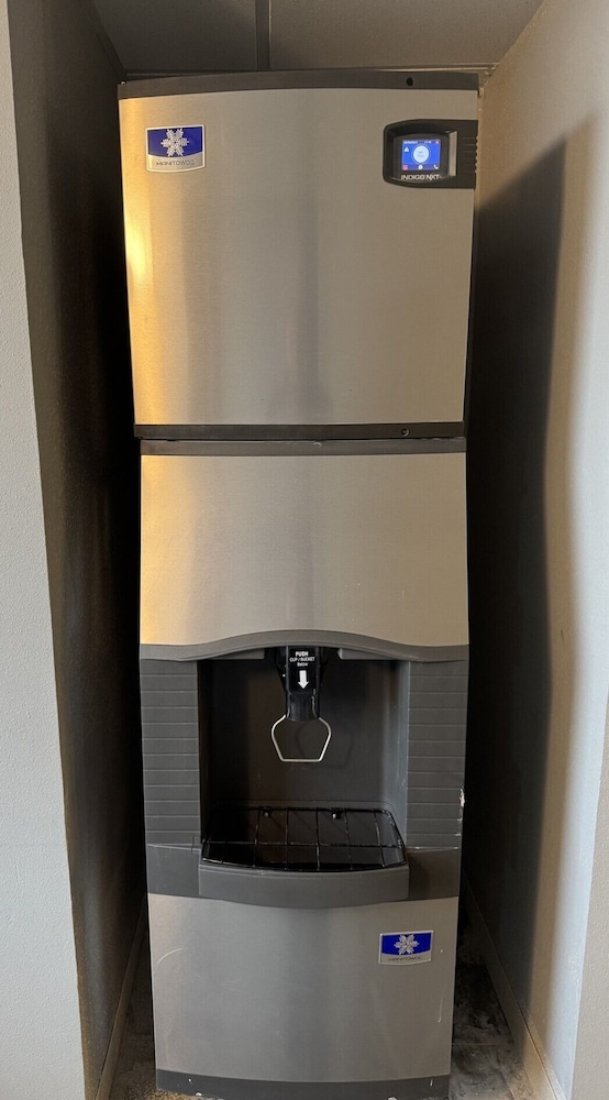 Holiday Inn Express Denver Central North by IHG - photo 34