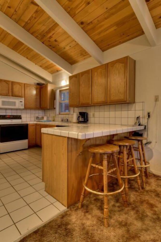 3851 Saddle Road - photo 10