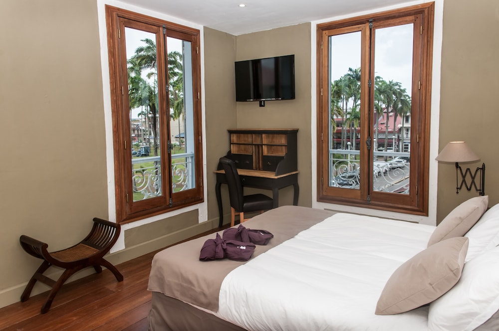Hôtel des Palmistes in Cayenne, French Guiana