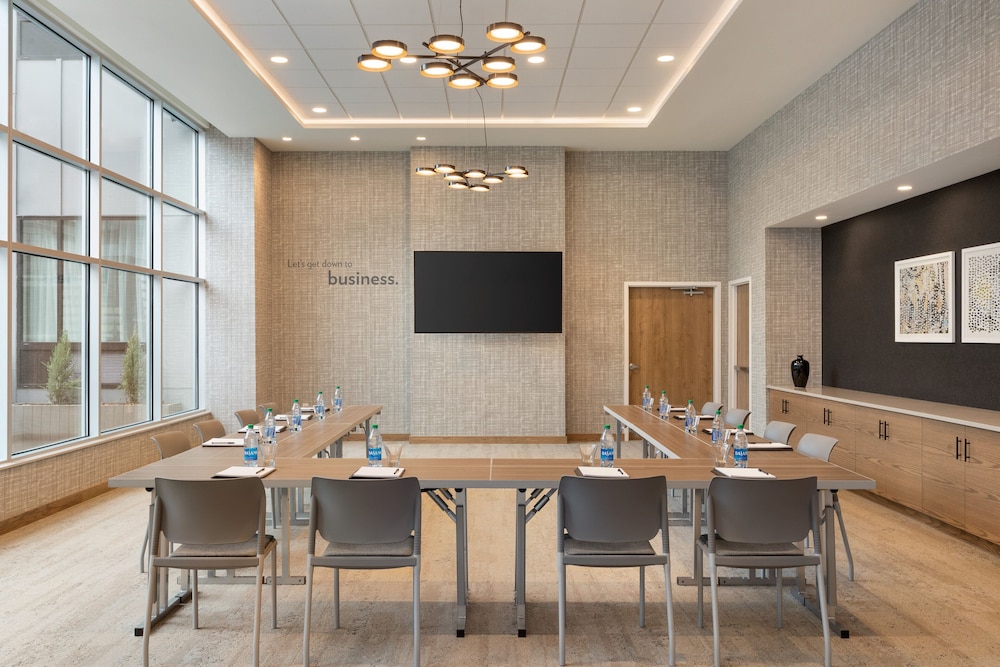 Staybridge Suites Rochester Mayo Clinic Area by IHG - photo 60