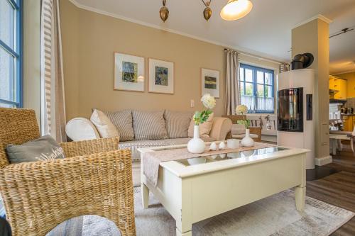 Anlage Heimathafen Haus Aurora — 4-Star Luxury Hotel in Zingst, Germany