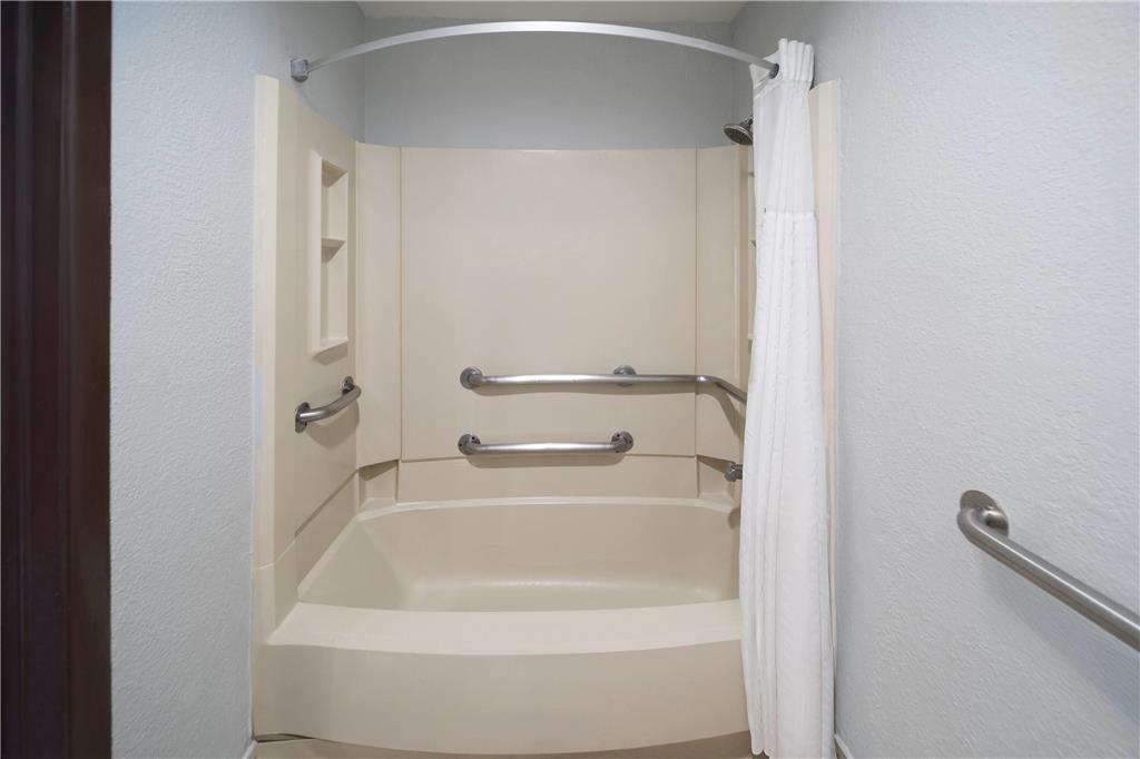 Ramada by Wyndham El Paso - photo 13