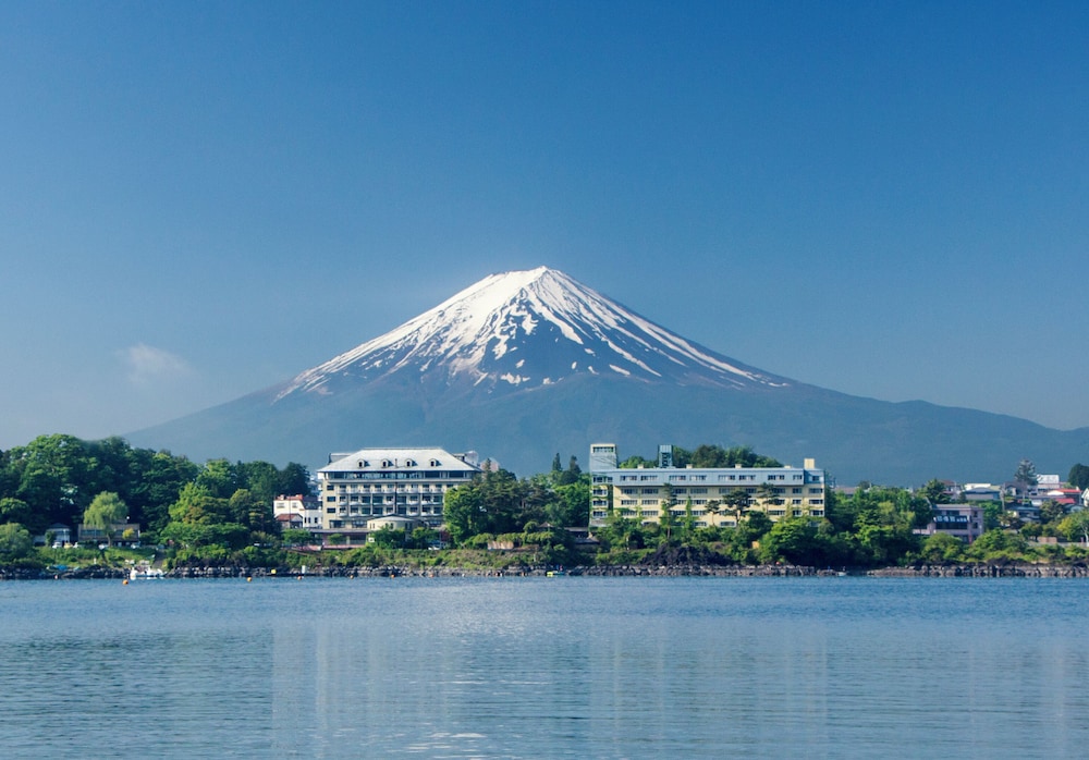 Fuji Lake Hotel in Fujikawaguchiko, Japan