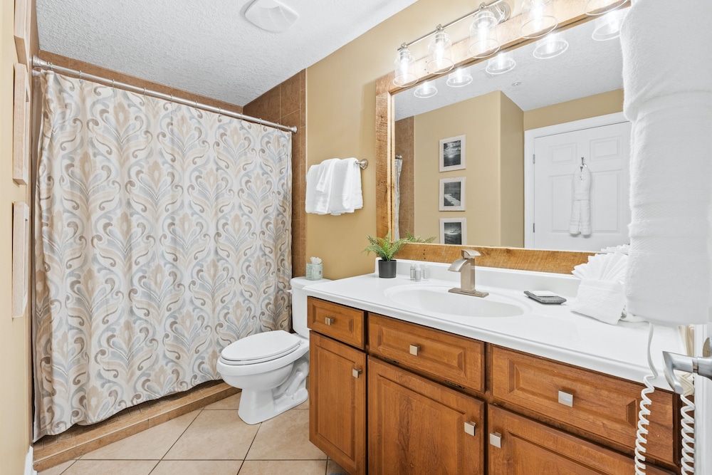 Emerald Isle Beach Resort by Panhandle Getaways - photo 85
