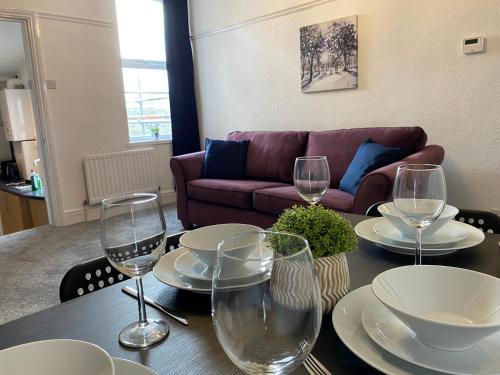 Rawling Canny 2 bed flat close to Ncle free wifi & parking — 4-Star Luxury Hotel in Gateshead, United Kingdom