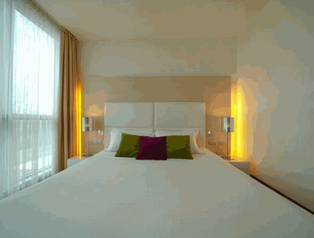 Hotel Pisa Tower Plaza in Pisa, Italy