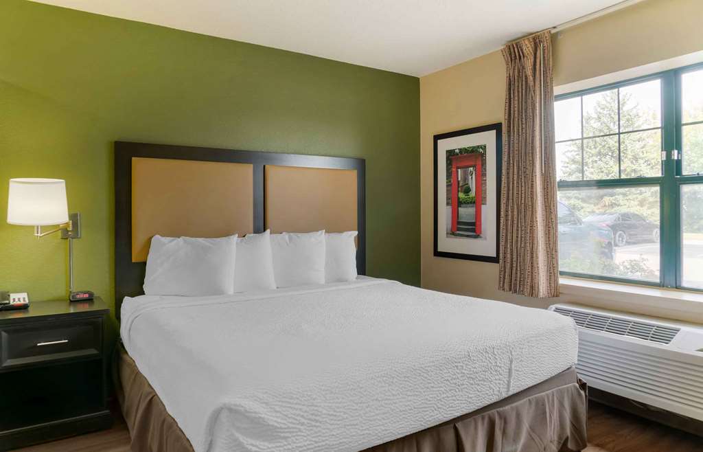 Extended Stay America Suites Detroit Madison Heights - photo 23