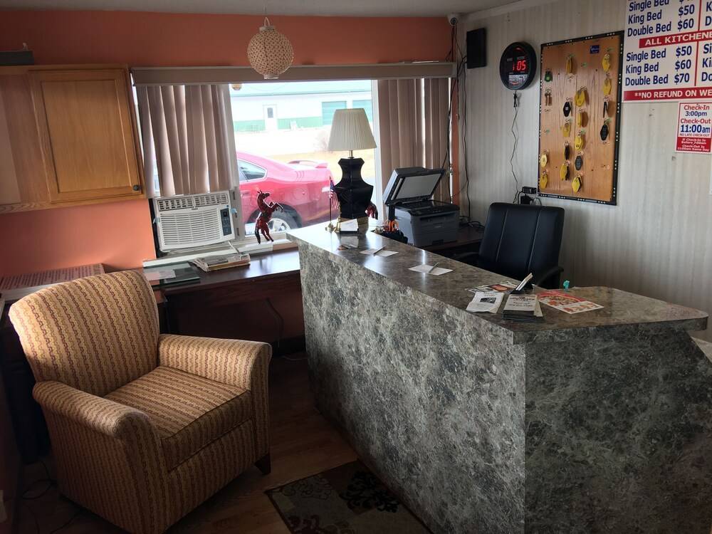 Kentland Motel - photo 2