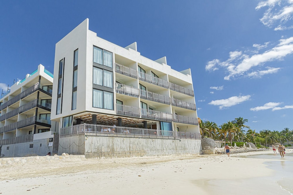 It beach - carbon neutral hotel in Playa Del Carmen
