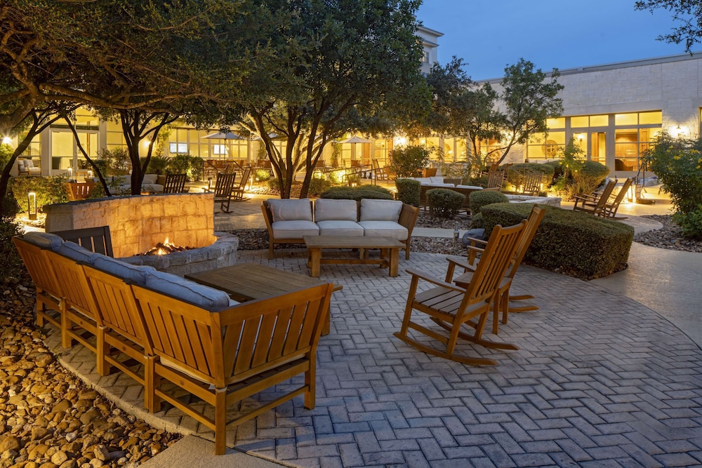 Hilton San Antonio Hill Country - photo 2