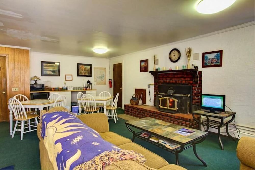 Margaretville Motel - photo 10