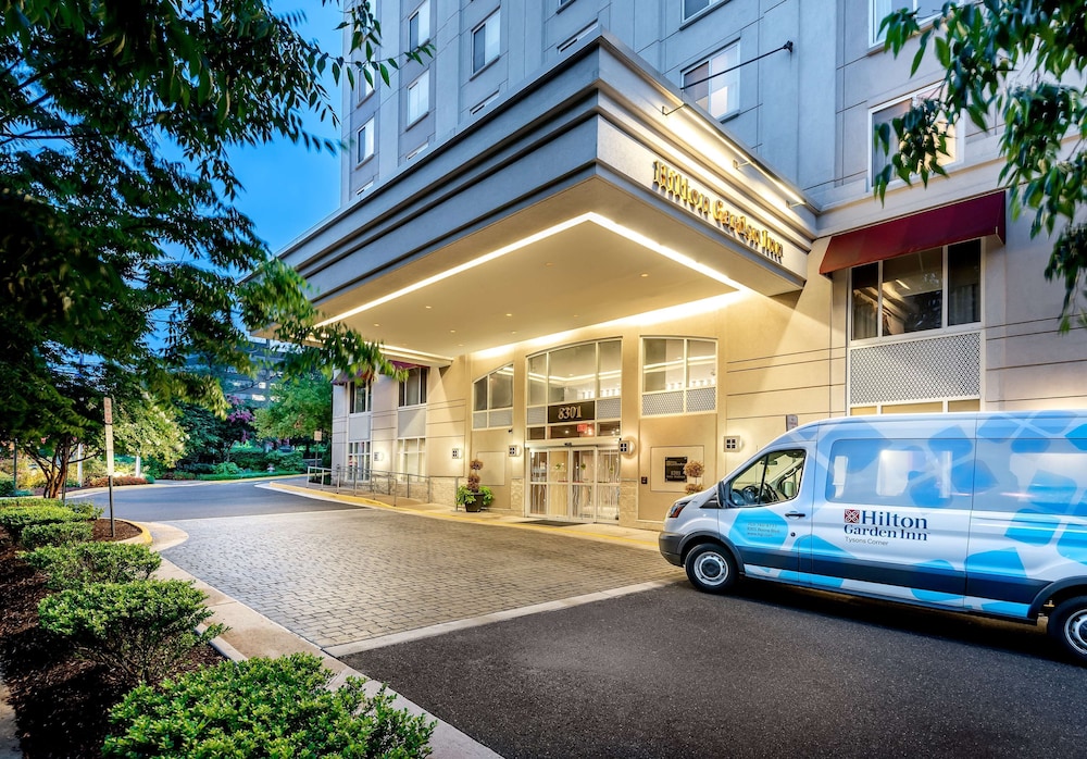 Hilton Garden Inn Tysons Corner - photo 30