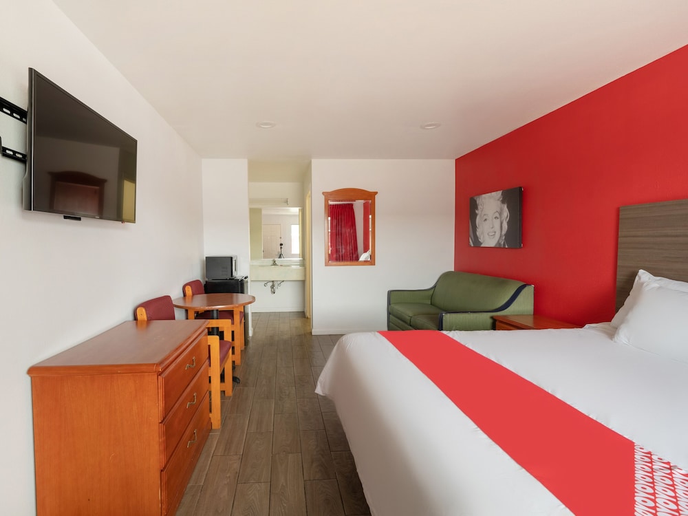 OYO Hotel San Antonio near AT&T Center - photo 5