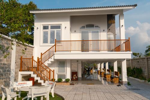 Green Villa Ngôi Nhà Chung — 4-Star Luxury Hotel in Can Tho, Vietnam