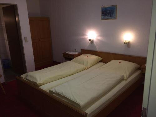 Hotel Restaurant Hellmann - carbon neutral hotel in Schwarzenbruck