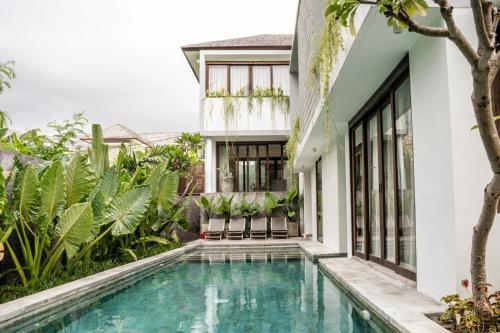 Villa Leceni Canggu by Nakula — 4-Star Luxury Hotel in Canggu, Indonesia