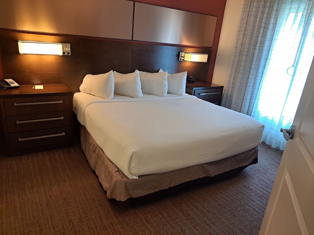 Residence Inn Columbia West Lexington - photo 3