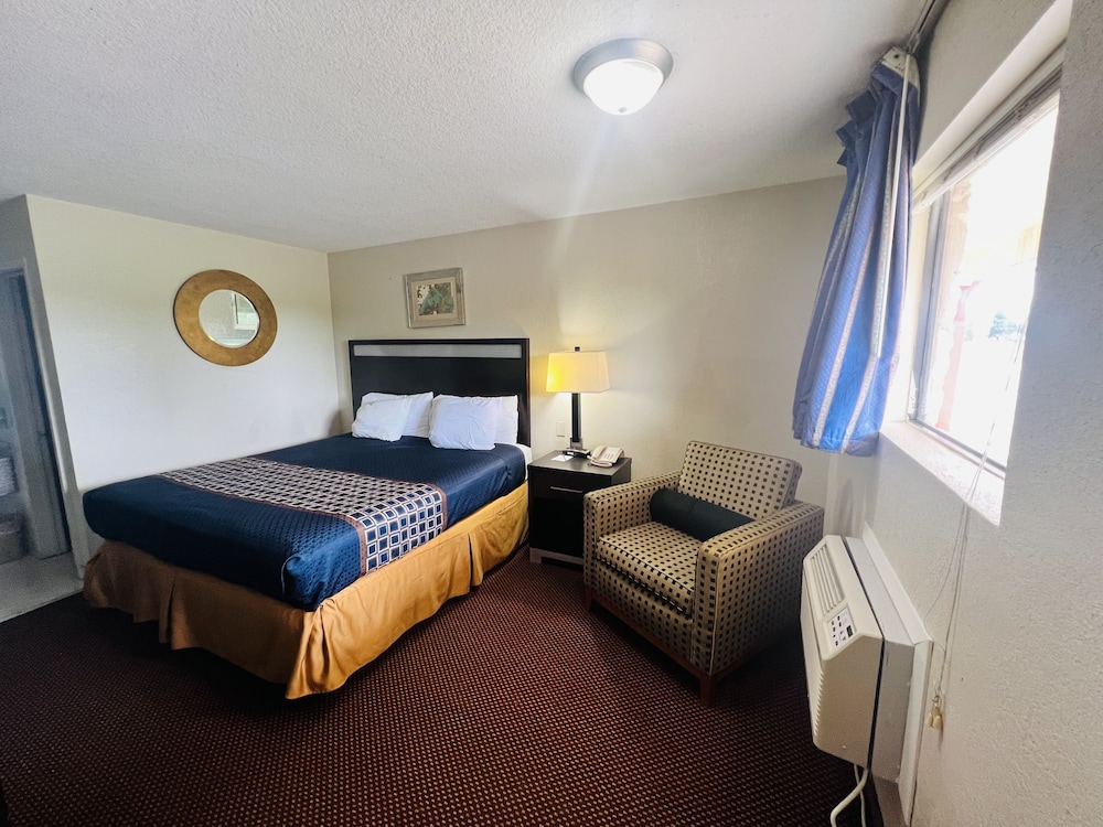 Americas Best Value Inn Edna - photo 6