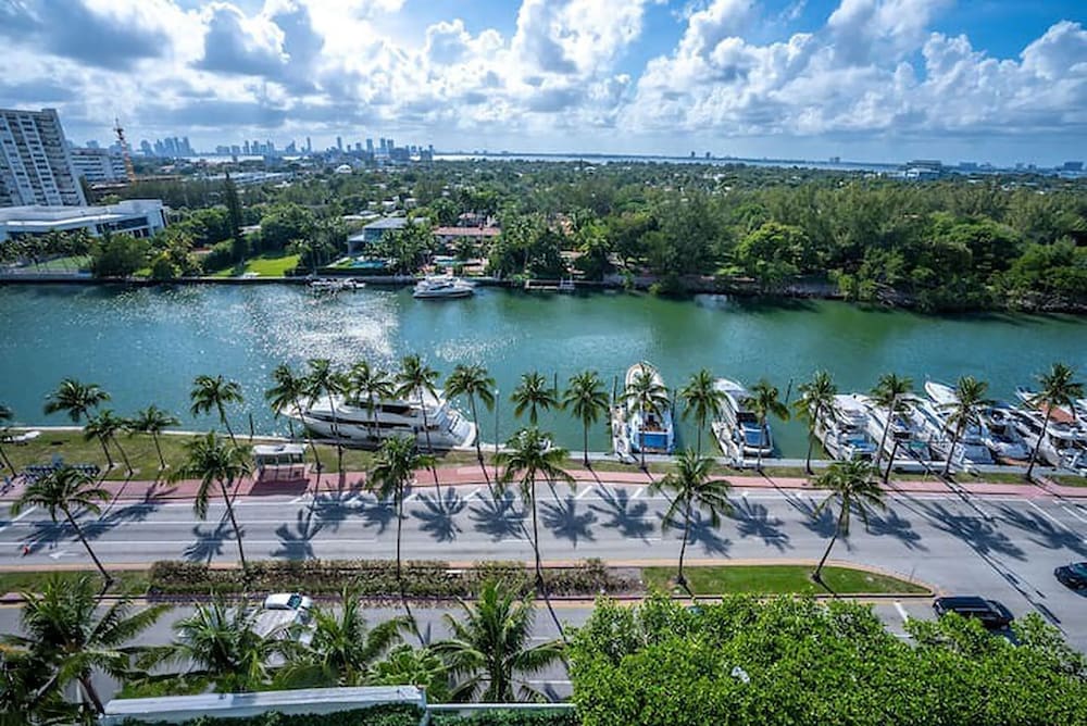 Fontainebleau Miami Beach Private Luxury Suites - photo 485