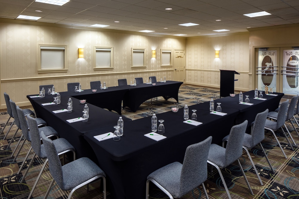 Holiday Inn Weirton Steubenville Area by IHG - photo 39