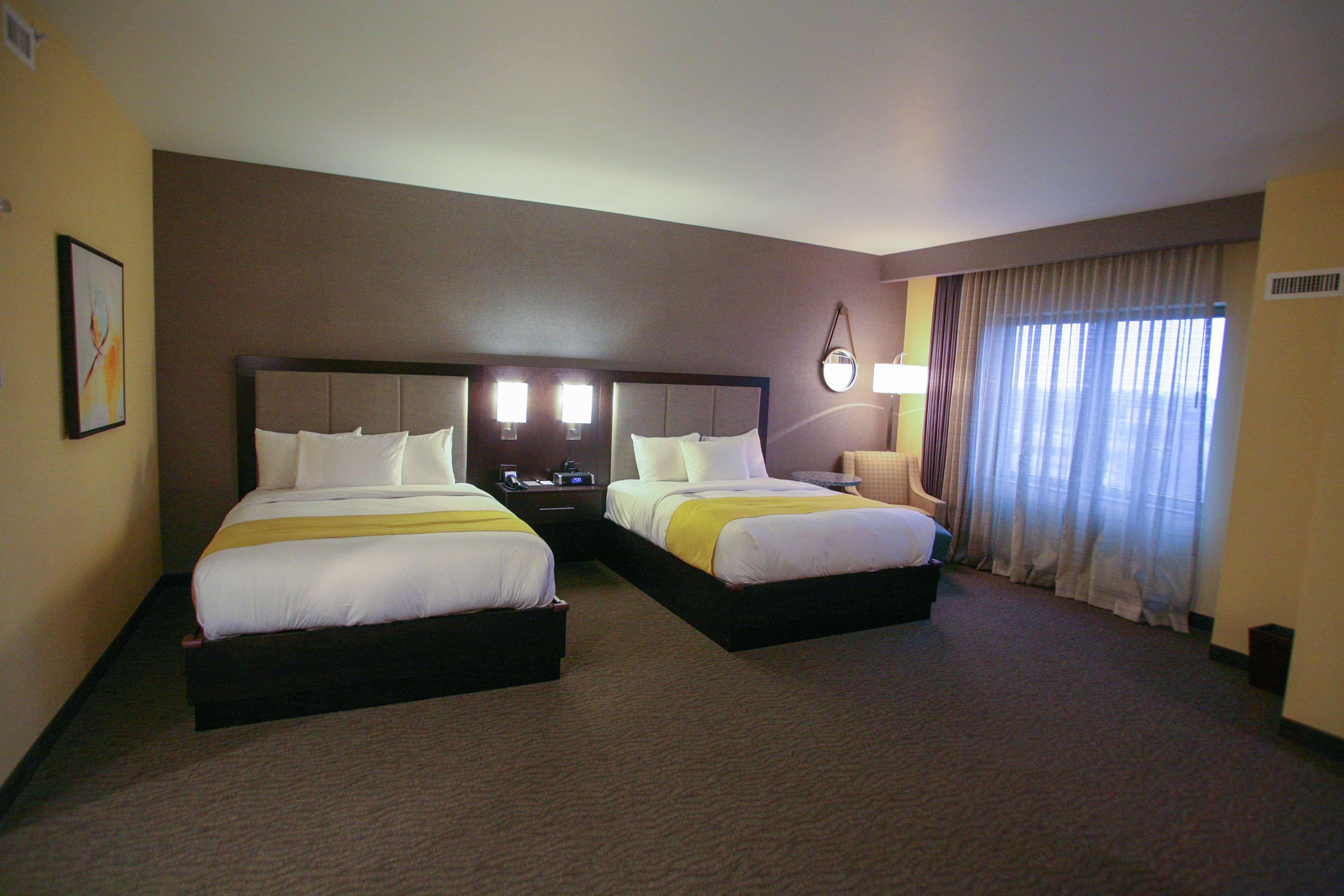 Doubletree By Hilton Hotel Bemidji - photo 18