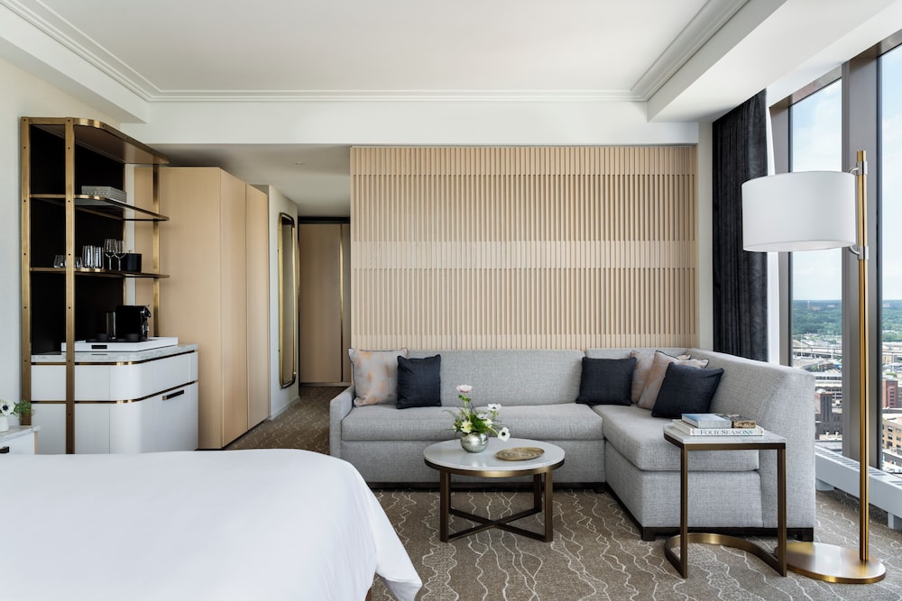 Four Seasons Hotel Minneapolis - photo 7