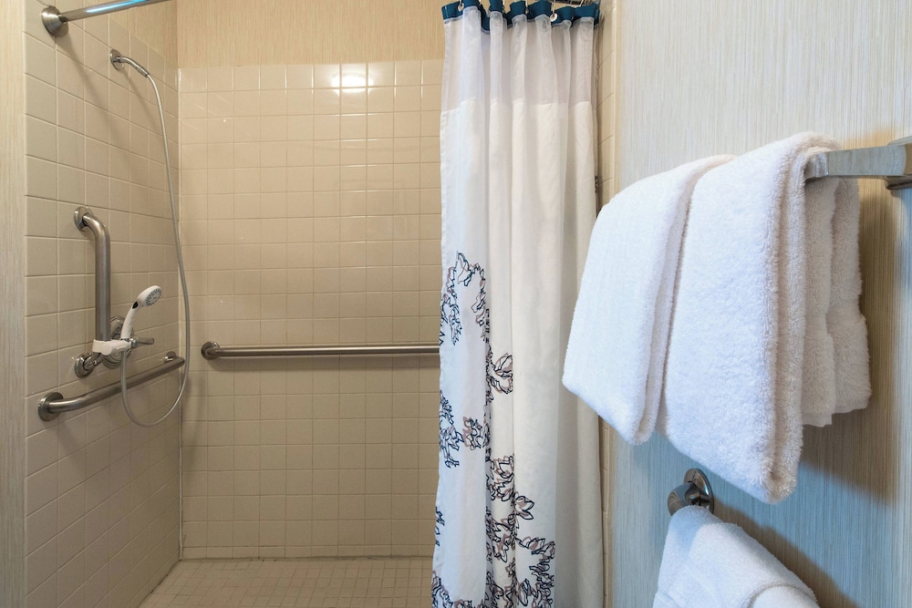 Residence Inn by Marriott Fayetteville Cross Creek - photo 31